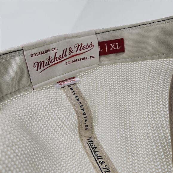 Mitchell & Ness Michigan Wolverines Meshback Fitted Cap Hat | L - XL - Picture 8 of 13